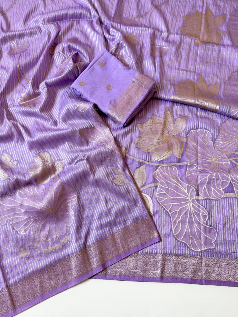 Exclusive Jambo Flower Jari Weaving Saree Collection