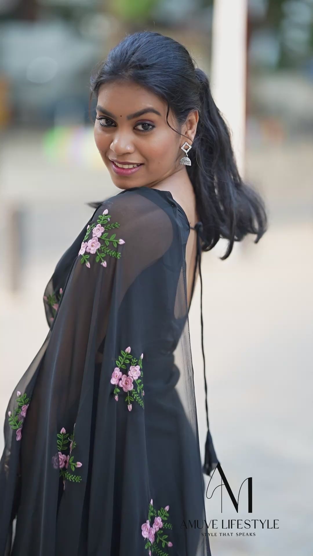 🖤 Elegant Black Thread Embroidery Georgette Saree 🖤